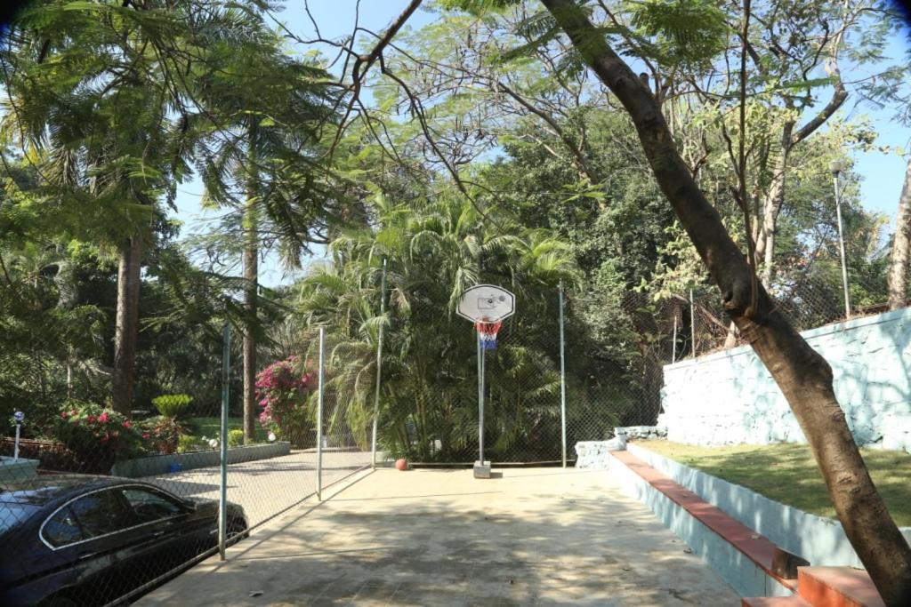Outpost@Alibaug Hotel Alībāg Exterior photo